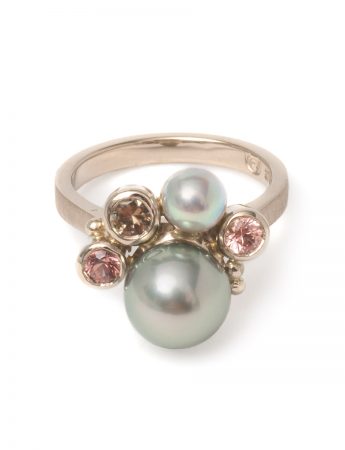 Generosity Ring – Pearls & Sapphires