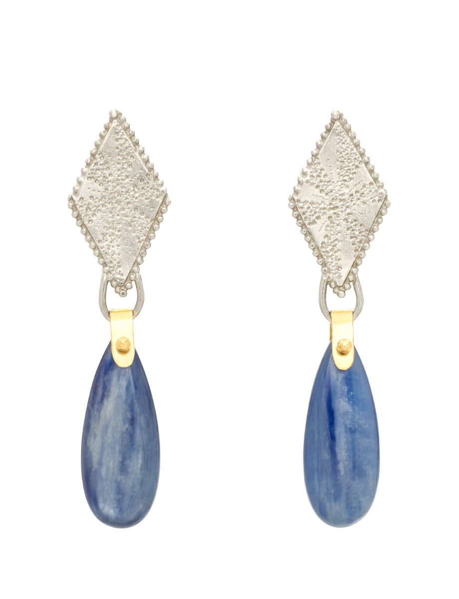 Kyanite Star Earrings – Silver & Gold
