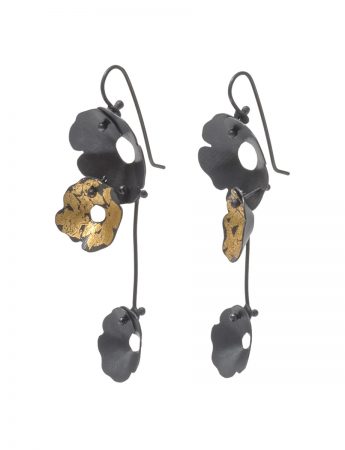 Anemone Three Flower Earrings – Black and Gold