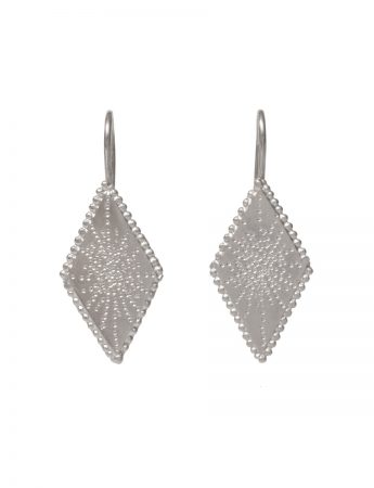 Diamond Shaped Star Earrings – Silver
