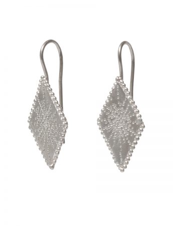 Diamond Shaped Star Earrings – Silver
