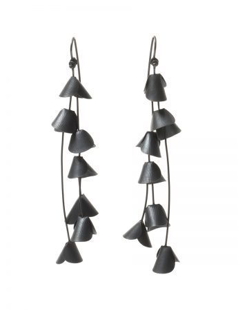 Long Jungle Cactus Earrings – Black