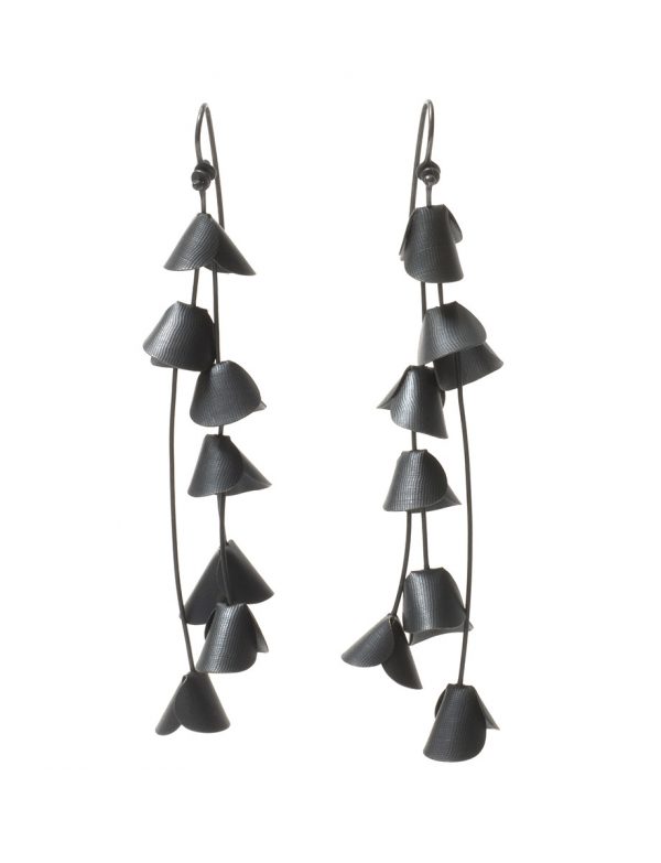 Long Jungle Cactus Earrings – Black