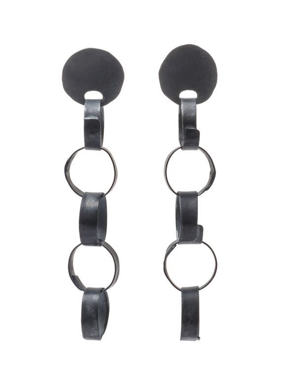Meteora Earrings – Black