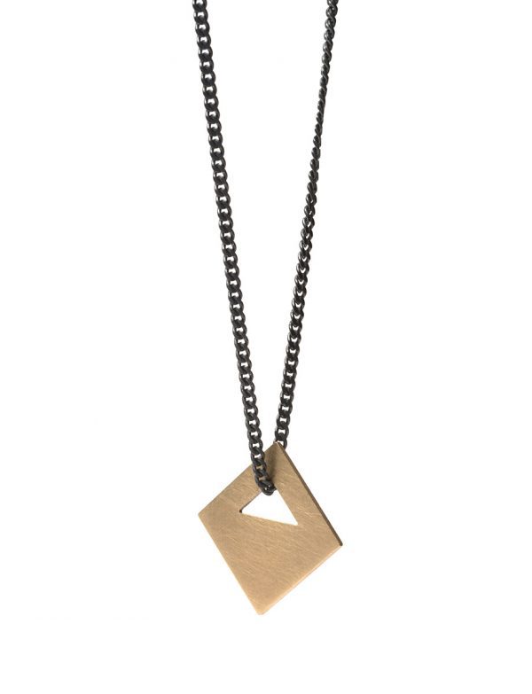 Large Tab Necklace – 9ct Gold