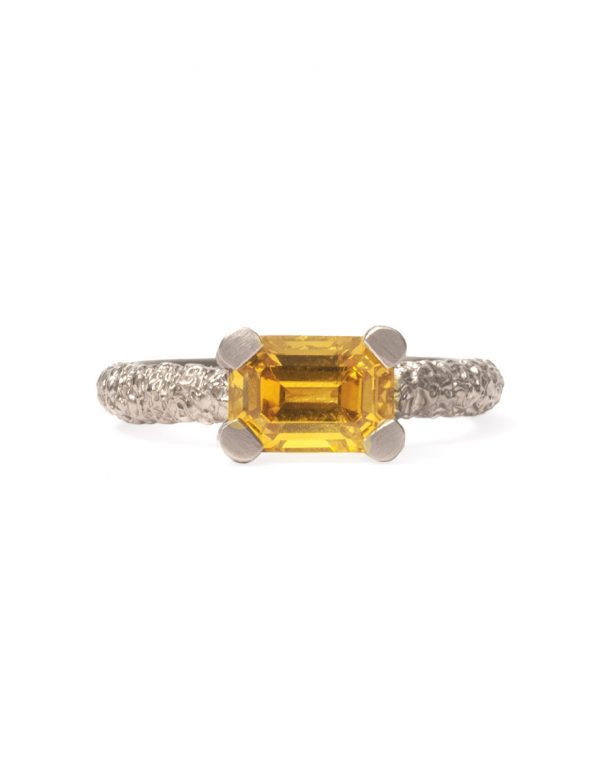 Sunrise Ring – Yellow Sapphire