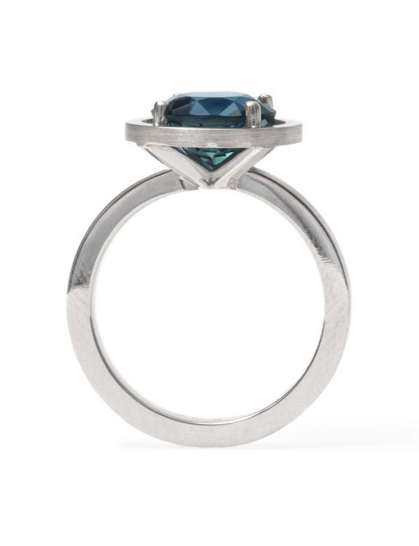 Halo Ring – Platinum & Sapphire