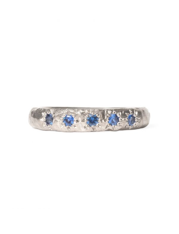 Blue Sapphire Mountain Ridge Ring – White Gold