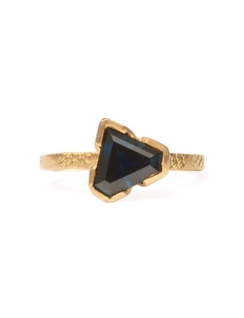 Textura Super Hero Ring – Yellow Gold with Sapphire