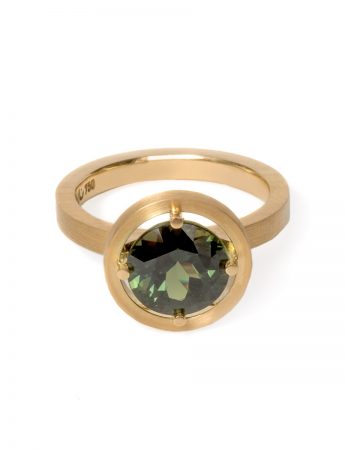 Halo Ring – Yellow Gold & Sapphire