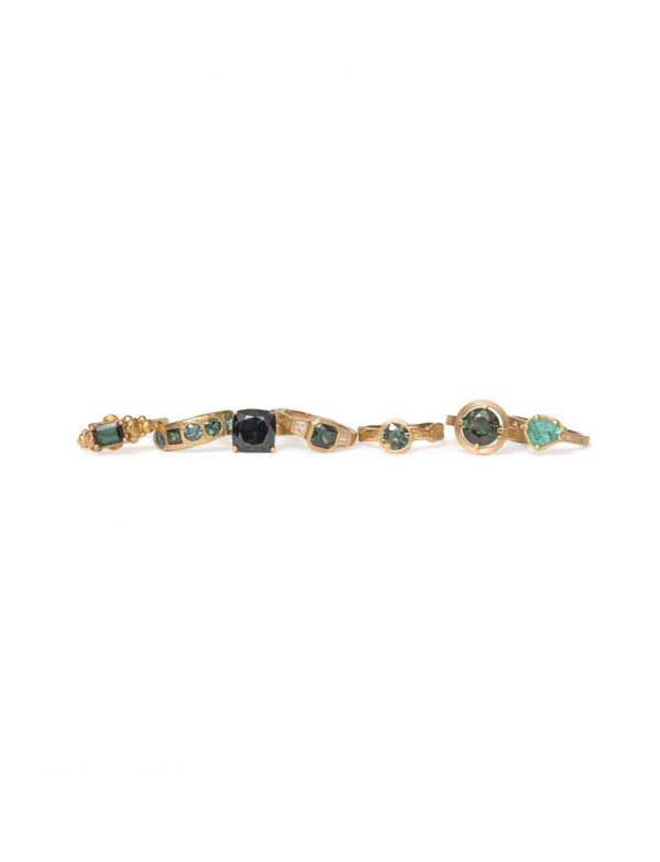 Halo Ring – Yellow Gold & Sapphire