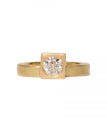 Monument Ring One – Champagne Diamond