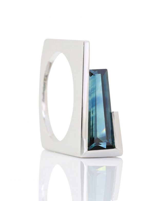 Cascade Ring – Blue Sapphire