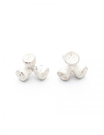 Bushwalker Triple Gumnut Stud Earrings – Silver