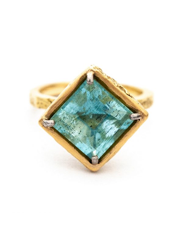Isolde Ring – Yellow Gold & Aquamarine