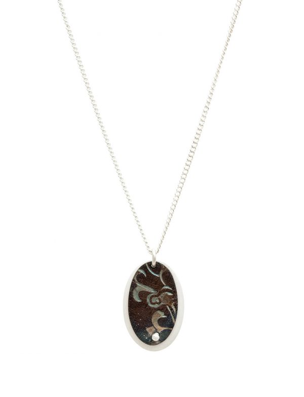 Deep Etch Oval Pendant Necklace – Black & Silver
