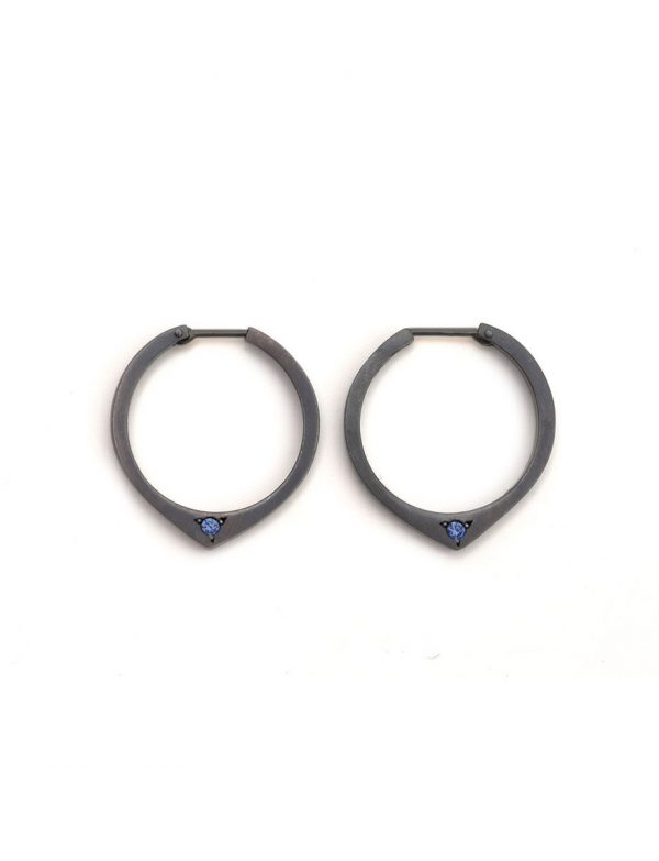Black Knife Edge Hoop Earrings – Blue Sapphires