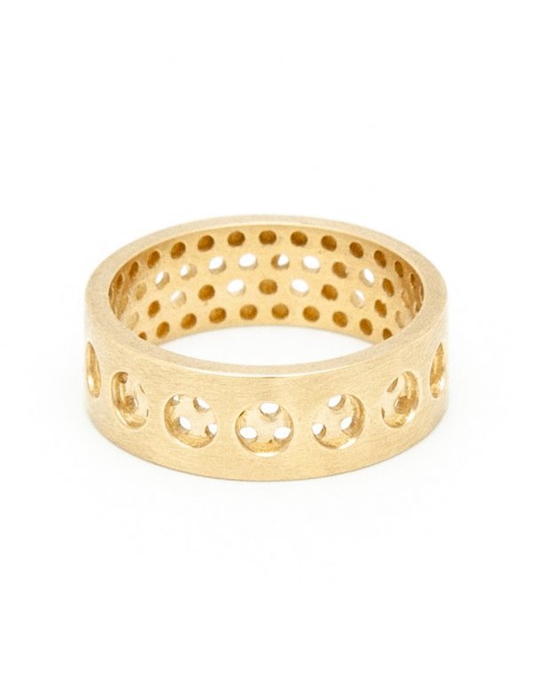 Round And Round Perforation Ring – Yellow Gold
