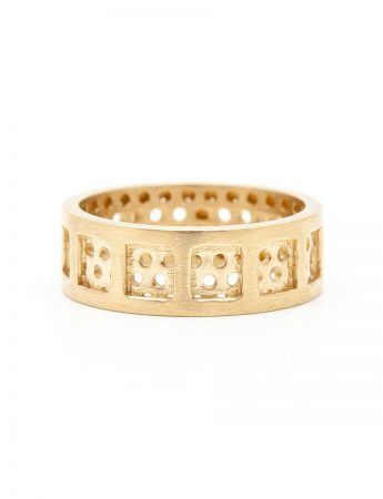 Square & Round Perforation Ring – Yellow Gold