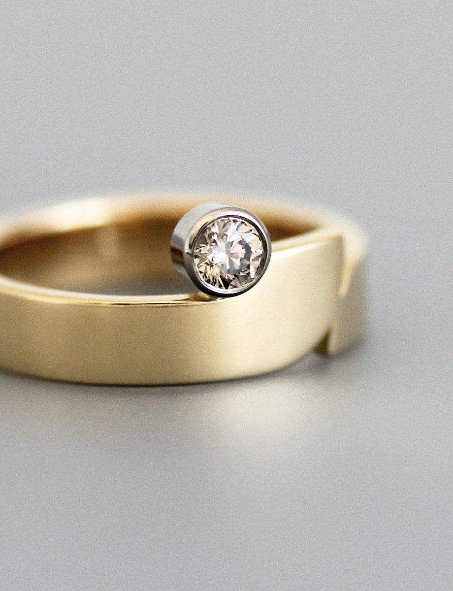 Soft Curve Ring - Gold & Diamond | e.g.etal | Melbourne