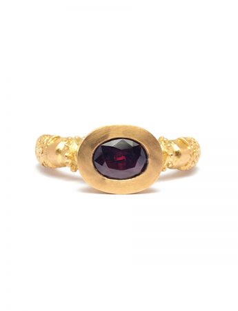 Kuphar Ring – Yellow Gold & Tourmaline