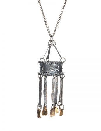 Chintila Pendant Necklace – Black & Gold