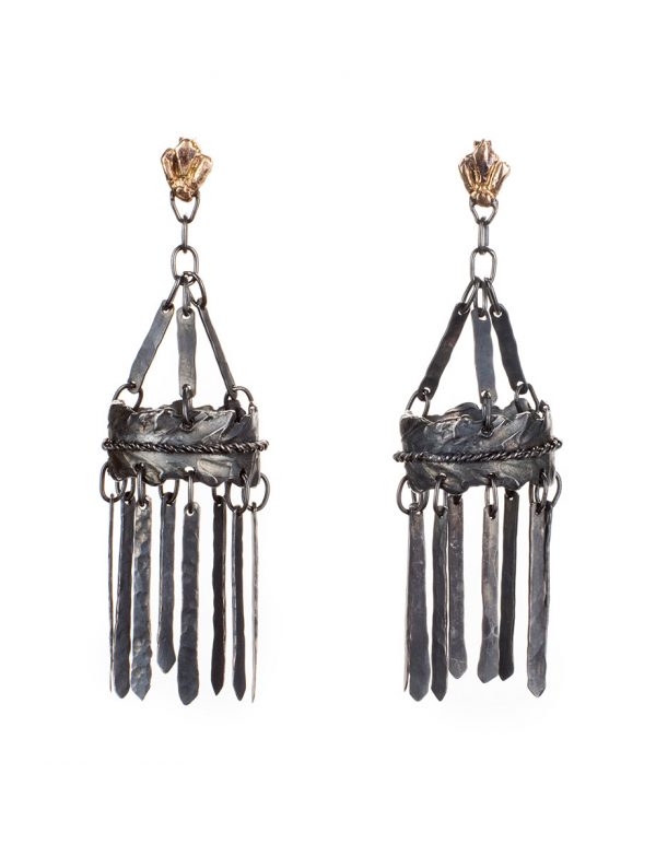 Medievo Earrings – Black & Gold
