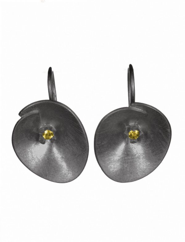 Large Black Water Lily Earrings – Yellow Sapphire