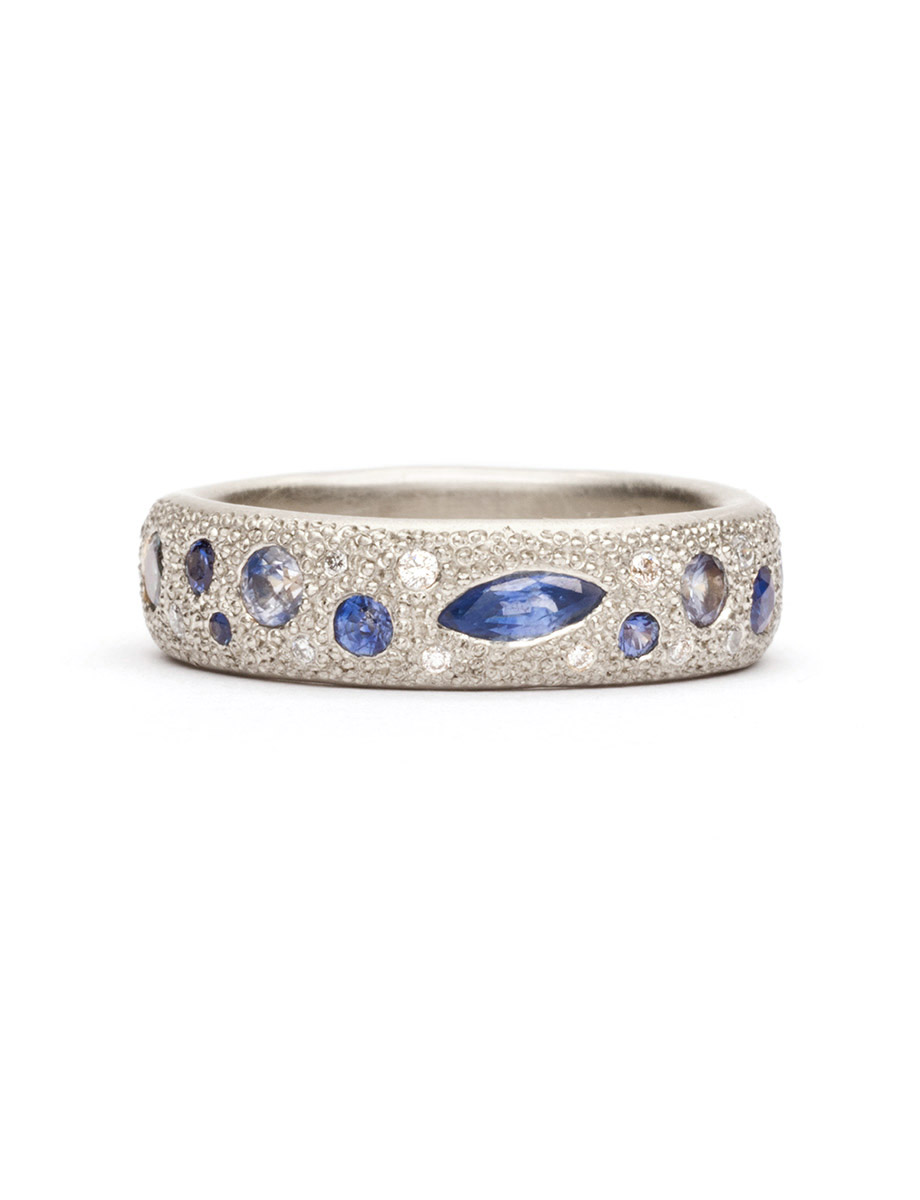 Large Blue Eternal Love Ring – White Gold