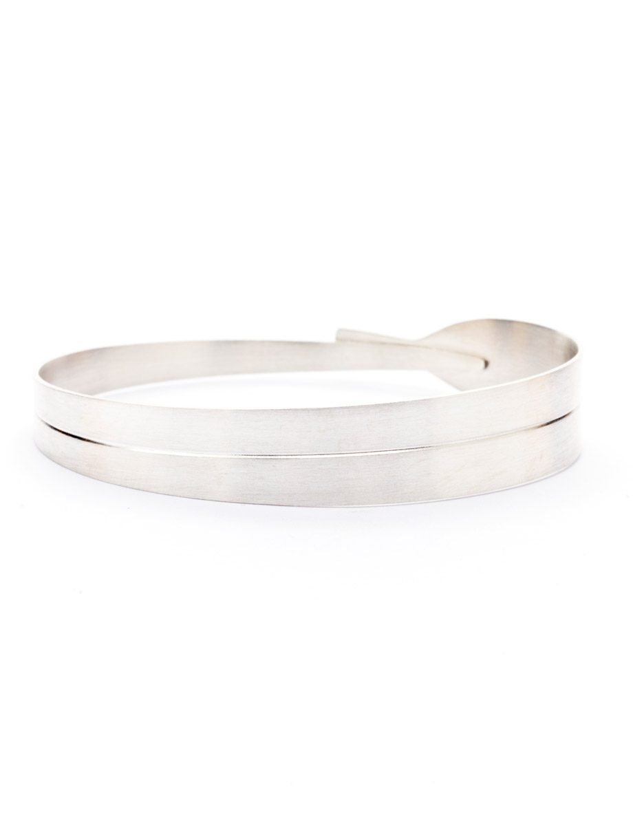Eucalyptus Leaf Bangle Silver e.g.etal Melbourne