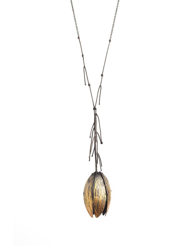 Aftermath Pendant Necklace – Black & Gold