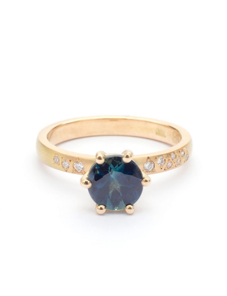 Moonlight Ring – Sapphire