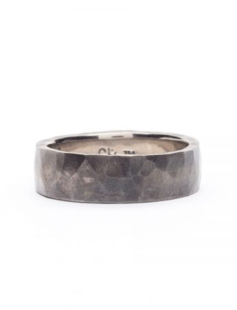 Hammered Ring – White Gold with Patina