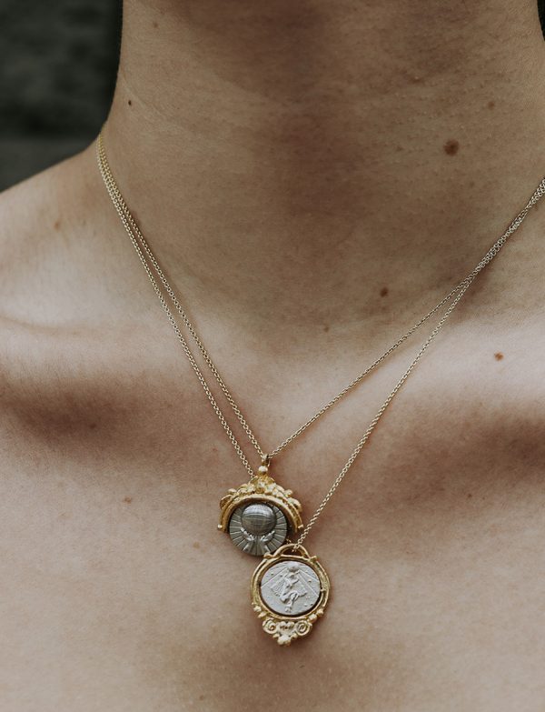 The Prophetess Illumina Half Frame Spin Necklace – Silver & Gold