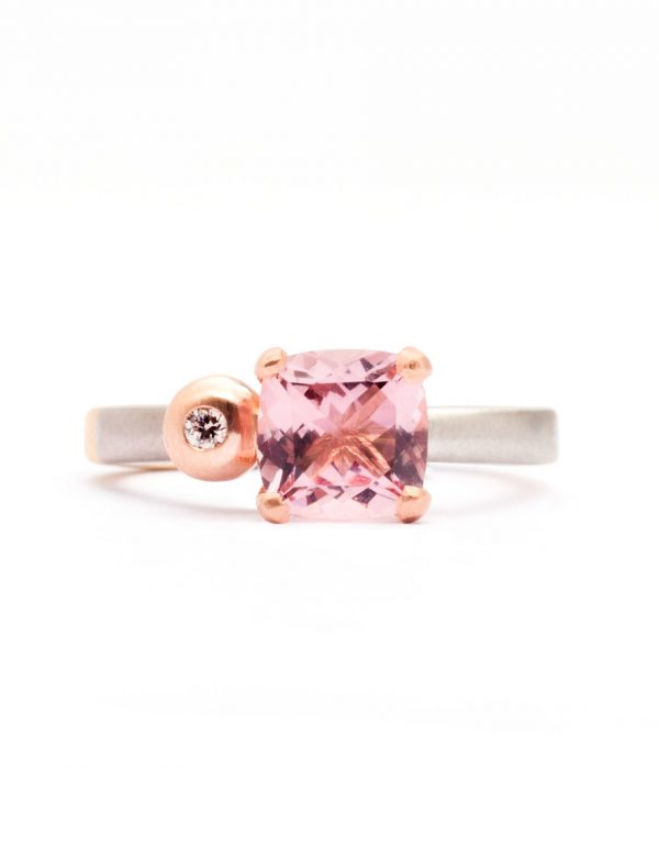 Phases Ring – Morganite & Champagne Diamond