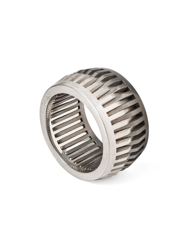 Splice Ridge Ring – Titanium & Silver