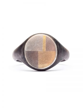 Oval Terrain Signet Ring – Black