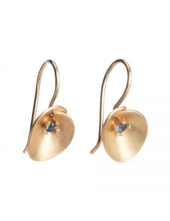 Small Water Lily Earrings – Gold & Sapphire
