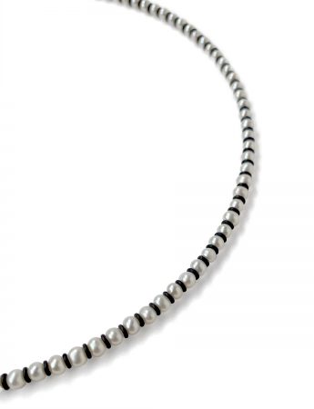 Contrast White Pearl and Blackened Silver necklace