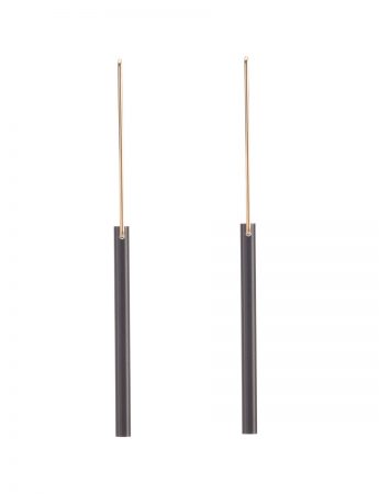 Short Hidden Line Earrings – Black & Gold