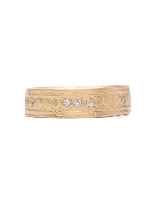 Domitila Ring – Gold & Champagne Diamonds