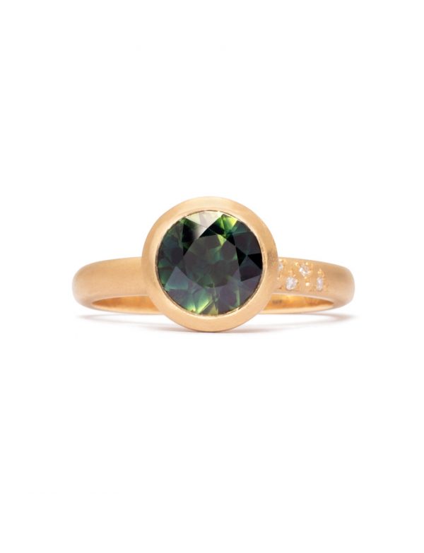 Garden Ring – Gold & Green Sapphire