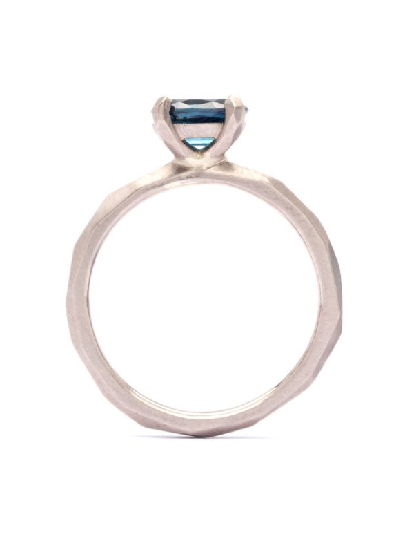 Four Claw Ring – White Gold & Teal Sapphire