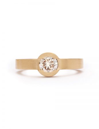 Circular Solitaire Ring – Gold & Diamond