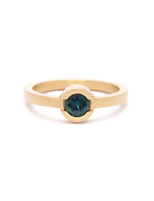 Circular Solitaire Ring – Teal Sapphire & Gold