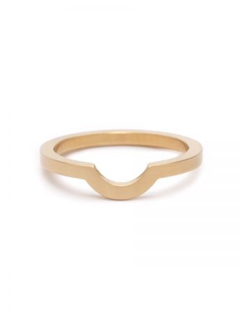 Circular Wedding Ring – Yellow Gold