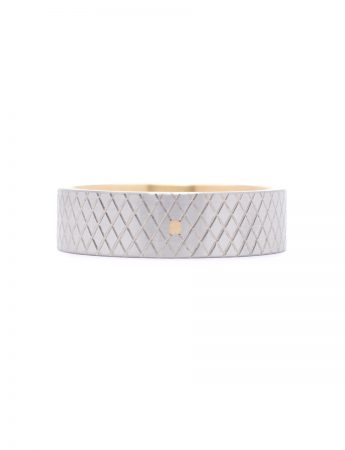 Diamond-Cut Sleeved Ring – Yellow Gold & Stainless Steel