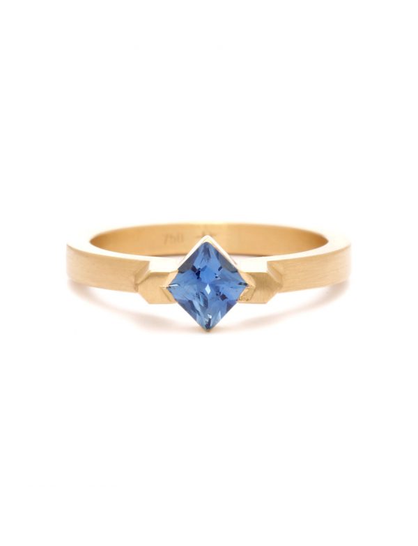Square Solitaire Ring – Gold & Ceylon Sapphire