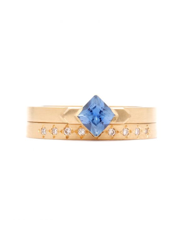 Square Solitaire Ring – Gold & Ceylon Sapphire