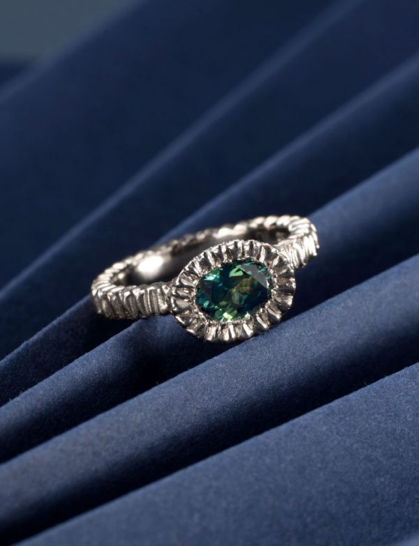 East West Oval Teeth Gem Ring – White Gold & Parti Sapphire